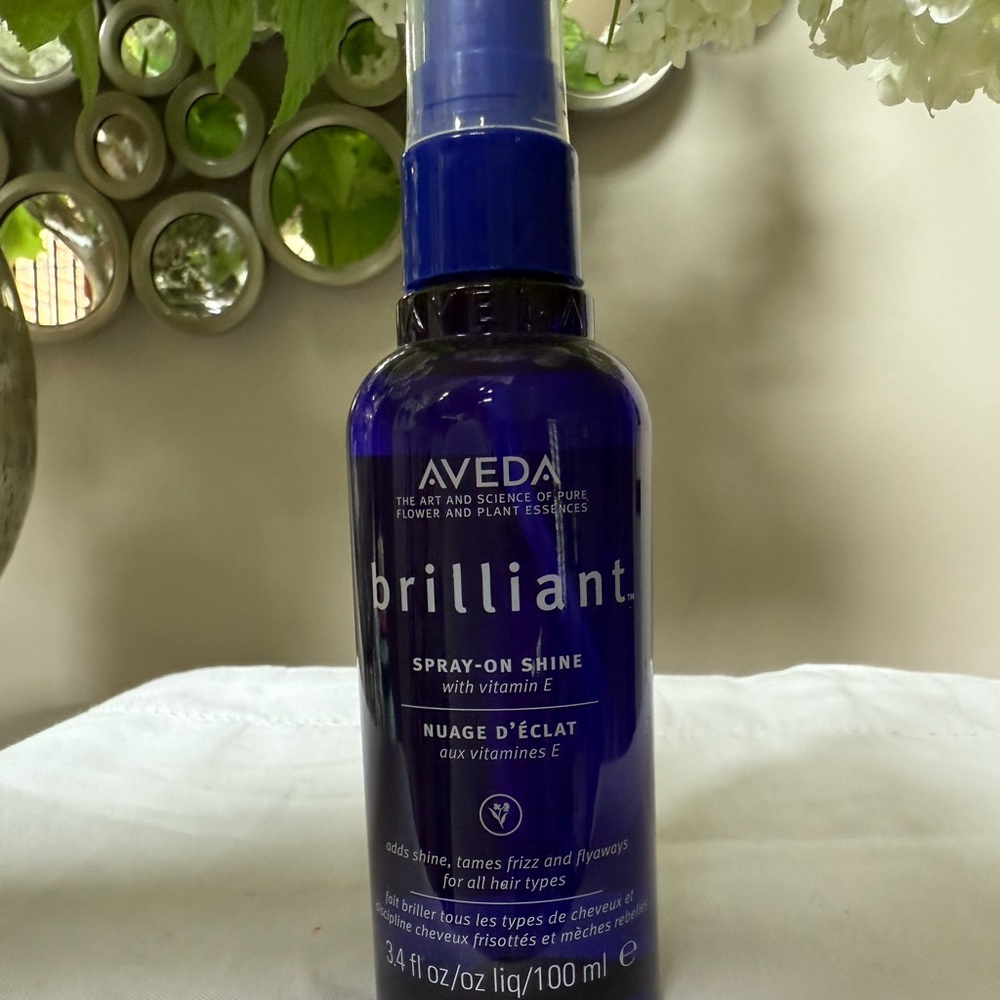 AVEDA  SPRAY SHINE